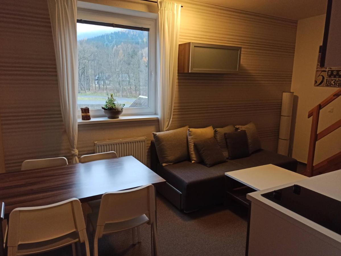 Appartement Mezonetovy Apartman Kouty Nad Desnou à Loučná nad Desnou Extérieur photo